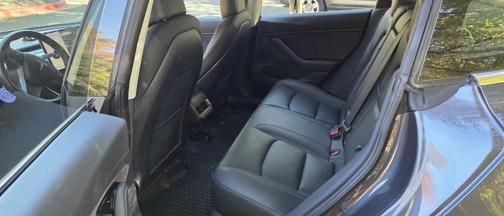 Black 2018 Tesla Model 3 Mid Range
