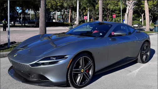 2021 Ferrari Roma Base