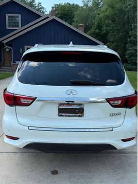2016 INFINITI QX60 Base