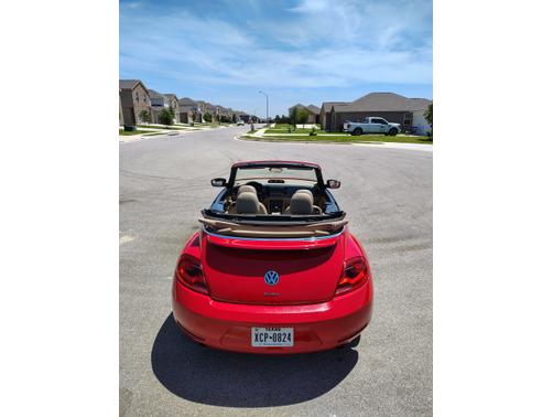 2013 Volkswagen Beetle 2.0T