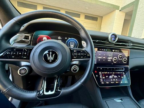 2023 Maserati Grecale Modena