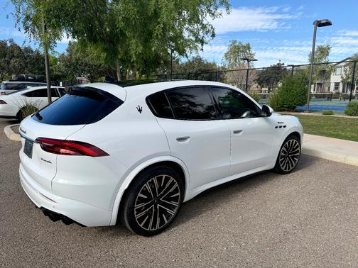 2023 Maserati Grecale Modena