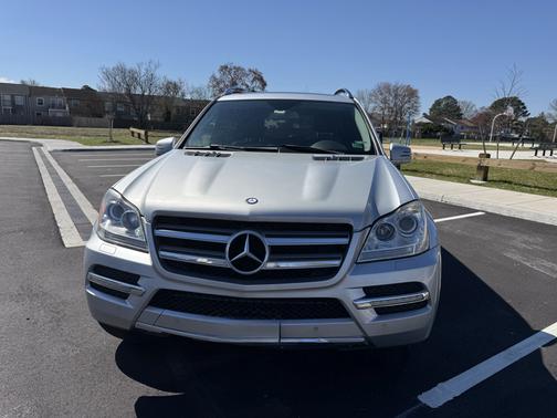 Silver 2012 Mercedes-Benz GL-Class GL 450 4MATIC