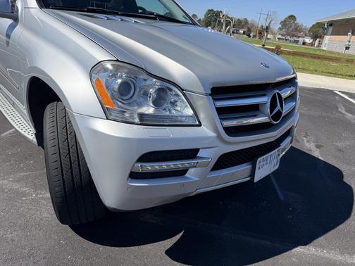 Silver 2012 Mercedes-Benz GL-Class GL 450 4MATIC
