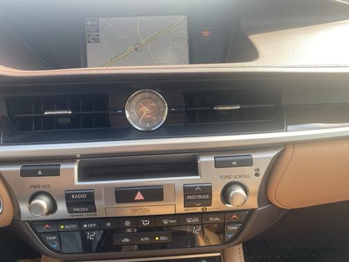 2018 Lexus ES 350 Base