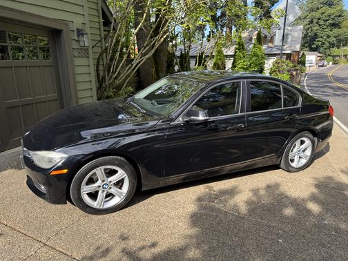 Black 2014 BMW 320 i xDrive