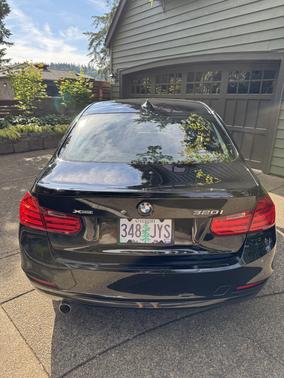 Black 2014 BMW 320 i xDrive