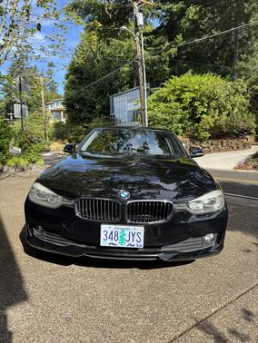 Black 2014 BMW 320 i xDrive