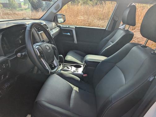 2020 Toyota 4Runner SR5 Premium