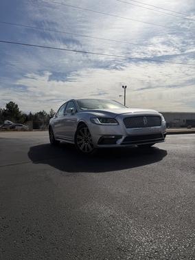 2017 Lincoln Continental Reserve