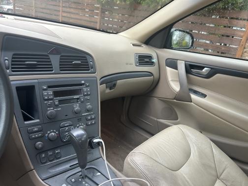 2002 Volvo S60 2.4