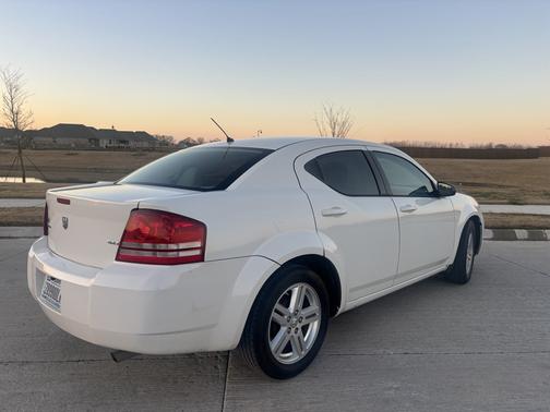 2008 Dodge Avenger SXT