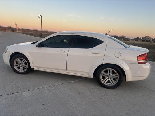 2008 Dodge Avenger SXT