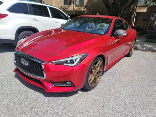 2017 INFINITI Q60 3.0t Red Sport 400