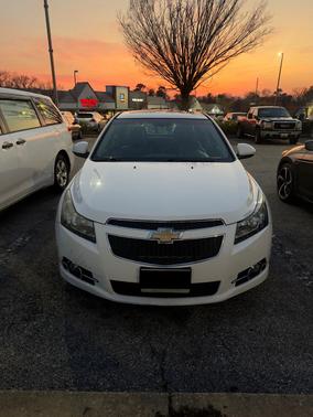 White 2012 Chevrolet Cruze LT