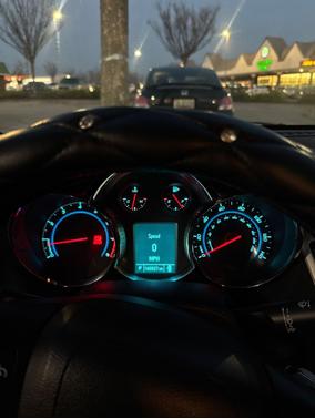 White 2012 Chevrolet Cruze LT