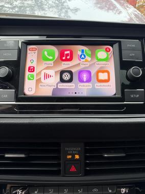 Gray 2019 Volkswagen Jetta 1.4T SE