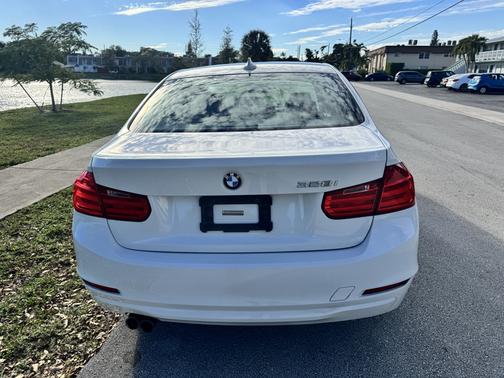 2014 BMW 328 i