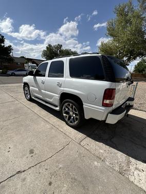White 2006 GMC Yukon Denali
