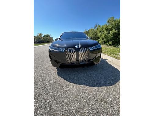 2023 BMW iX xDrive50