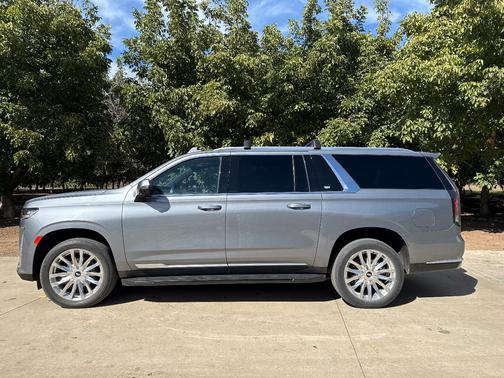 Silver 2022 Cadillac Escalade ESV Premium Luxury