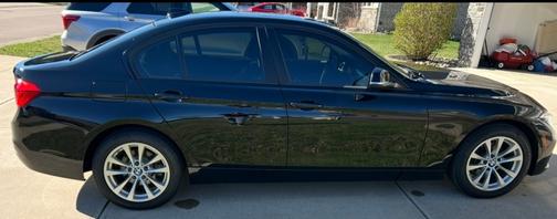 Black 2016 BMW 320 i xDrive