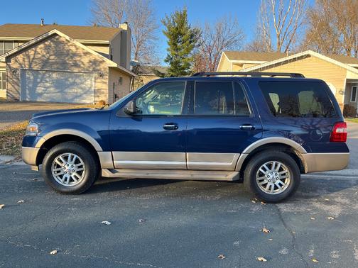 2012 Ford Expedition XLT