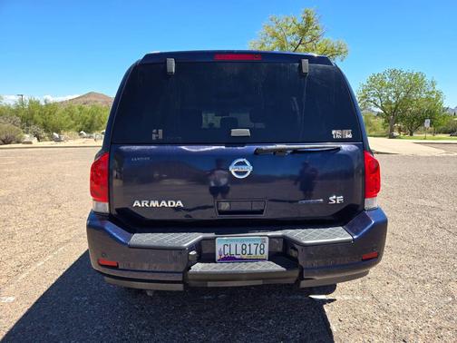 2010 Nissan Armada SE