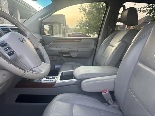 2008 INFINITI QX56 Base