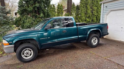 1999 Dodge Dakota SLT Club Cab