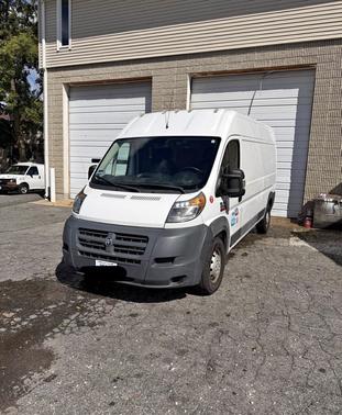 White 2017 RAM ProMaster 2500 High Roof