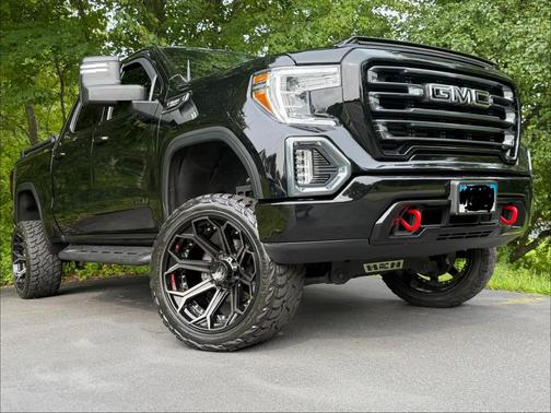 Black 2021 GMC Sierra 1500 AT4