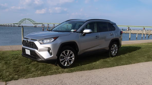 2019 Toyota RAV4 XLE Premium