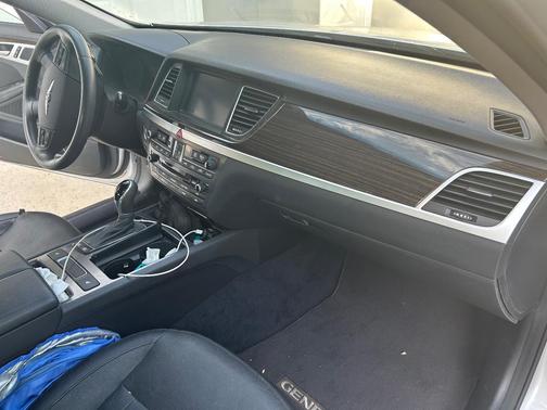 Silver 2017 Genesis G80 3.8