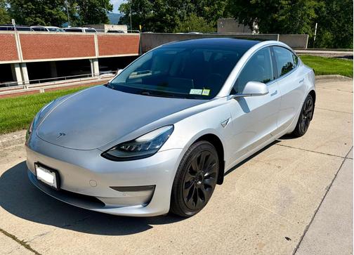 Gray 2018 Tesla Model 3 Long Range