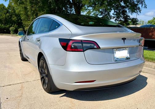 Gray 2018 Tesla Model 3 Long Range