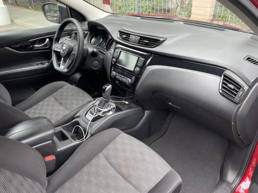 2019 Nissan Rogue Sport SV
