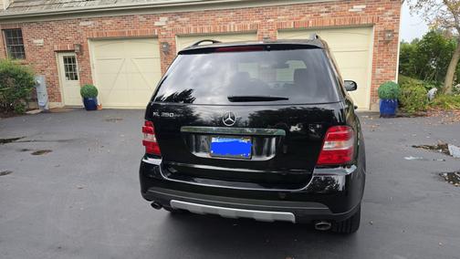 Black 2006 Mercedes-Benz M-Class ML 350 4MATIC