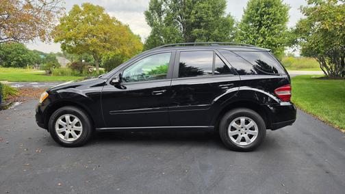 Black 2006 Mercedes-Benz M-Class ML 350 4MATIC