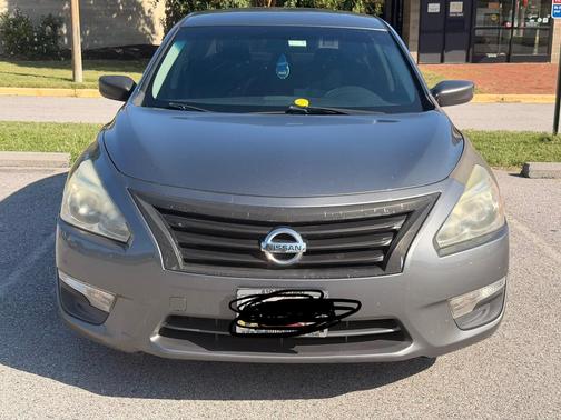 Gray 2015 Nissan Altima 2.5 S