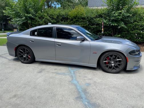 2016 Dodge Charger R/T Scat Pack