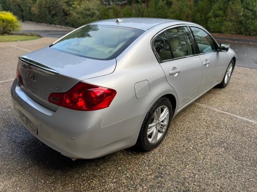 2013 INFINITI G37 Journey