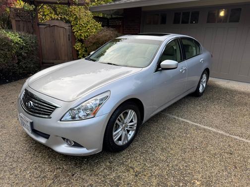 2013 INFINITI G37 Journey