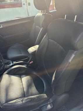 Silver 2011 Kia Forte Koup SX