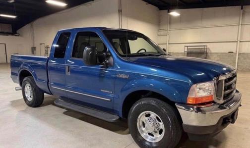 Green 2000 Ford F-250 Lariat SuperCab Super Duty