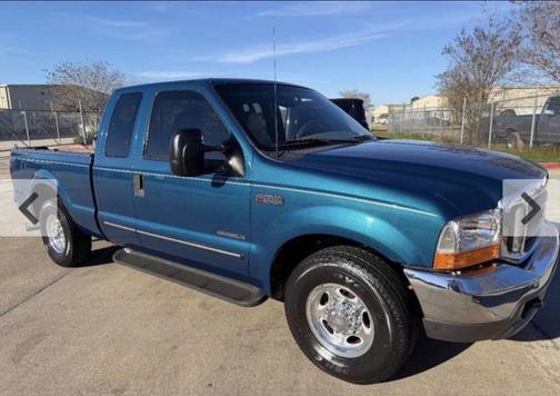 Green 2000 Ford F-250 Lariat SuperCab Super Duty