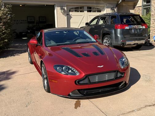 Red 2015 Aston Martin V12 Vantage S Base