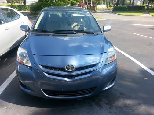 2008 Toyota Yaris Base