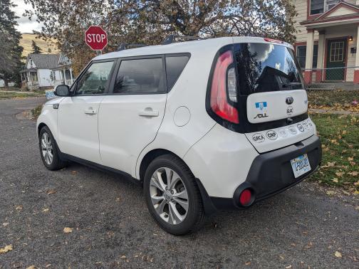 2015 Kia Soul +