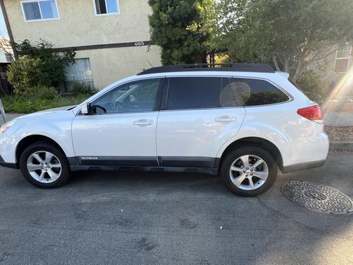 2014 Subaru Outback 3.6R Limited